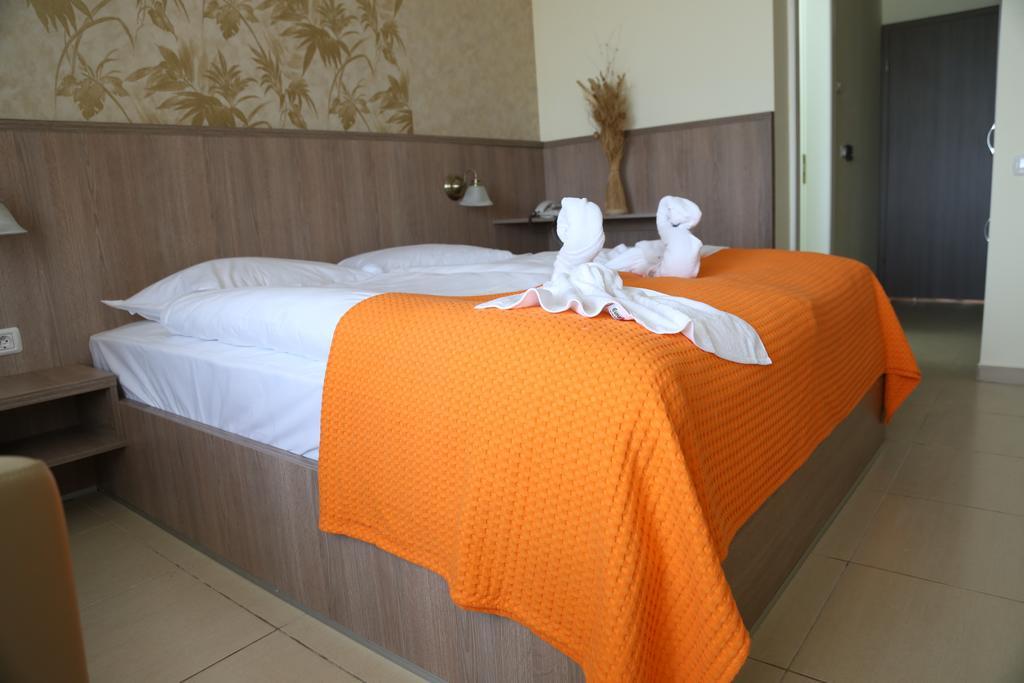 Hotel Piccadilly Mamaia Værelse billede