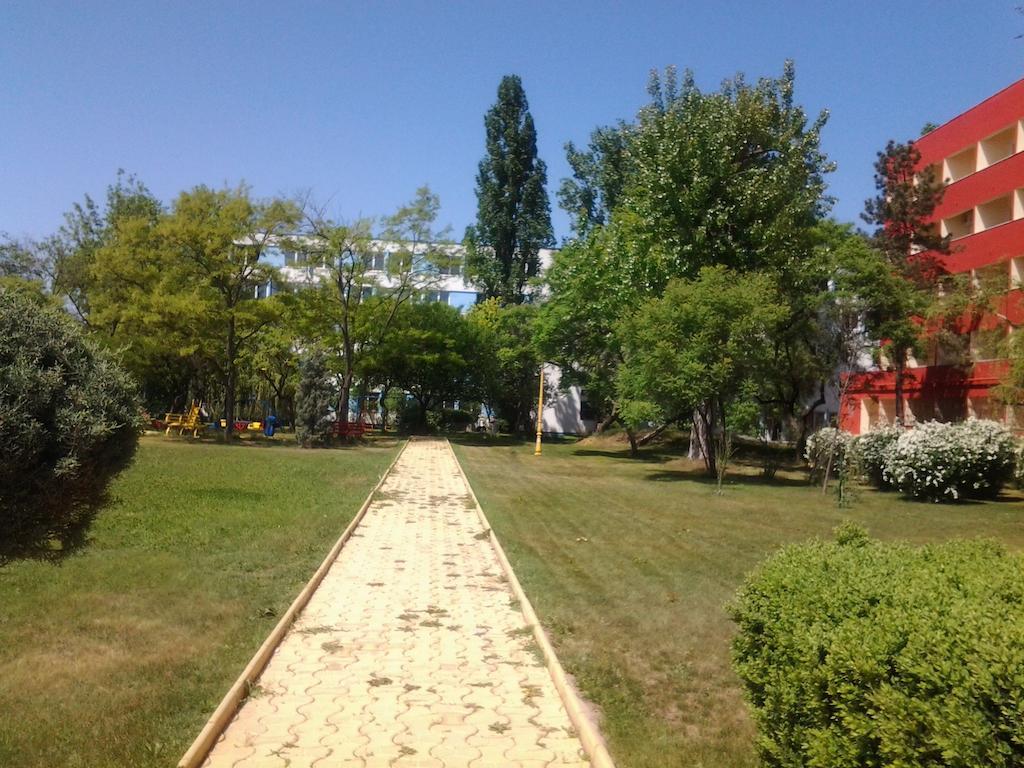 Hotel Piccadilly Mamaia Eksteriør billede