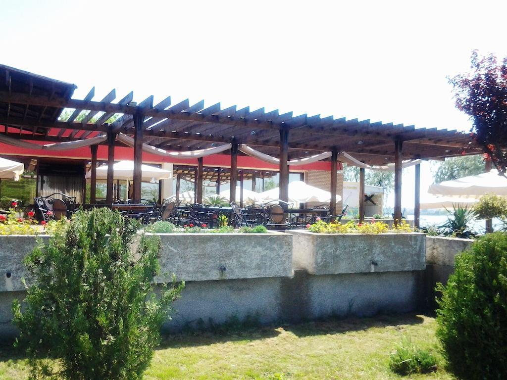 Hotel Piccadilly Mamaia Eksteriør billede